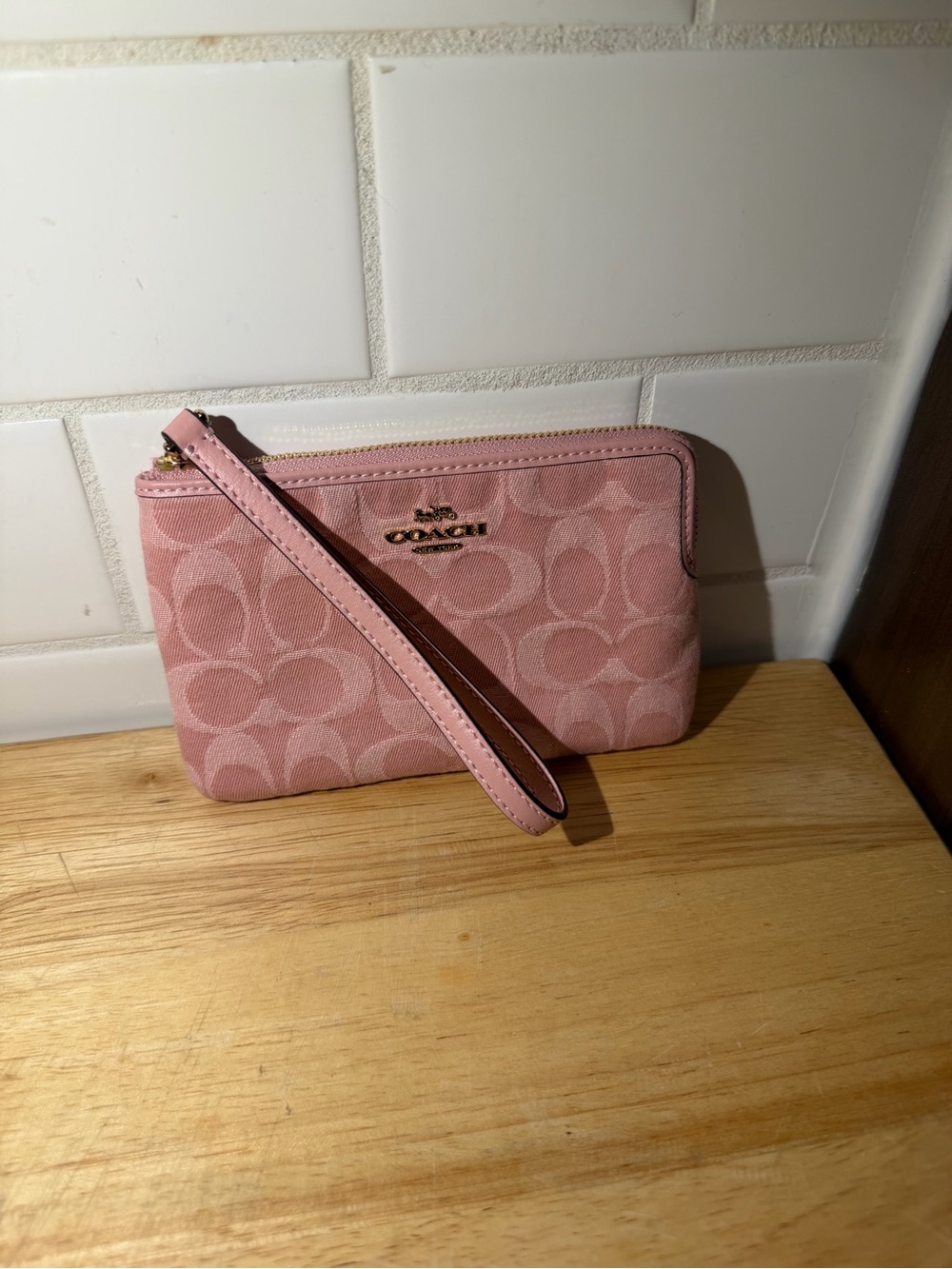 Coach Carey Shoulder/Crossbody Bag In Signature Denim/Gold/Light Pink CER69 - Picture 7 of 16